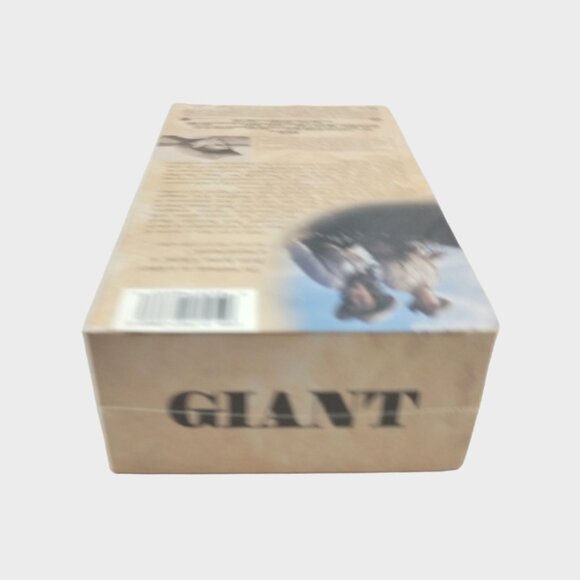 Warner Bros Giant VHS, 1996 40th Anniversary Widescreen Special Edition New - Picture 6 of 9